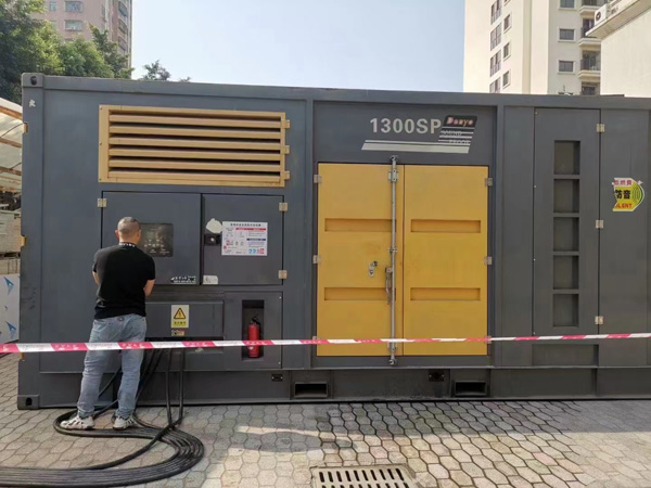 三乡镇500KW发电机组冬季应该配多大的启动电瓶?